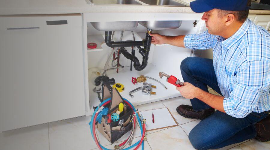 Local tankless water heater installation in Cave In Rock, IL